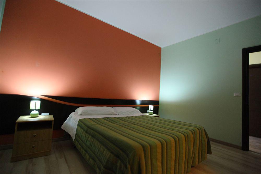 Hotel Cliche San Lucido Kültér fotó