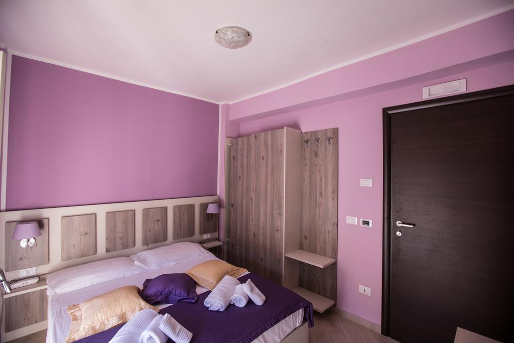 Hotel Cliche San Lucido Kültér fotó