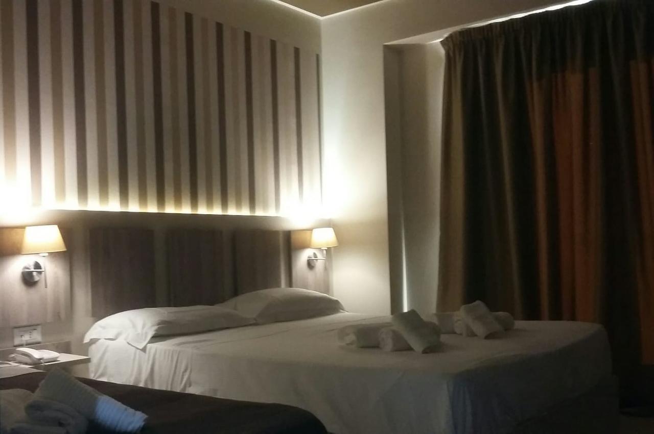 Hotel Cliche San Lucido Kültér fotó