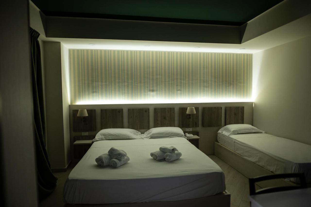 Hotel Cliche San Lucido Kültér fotó