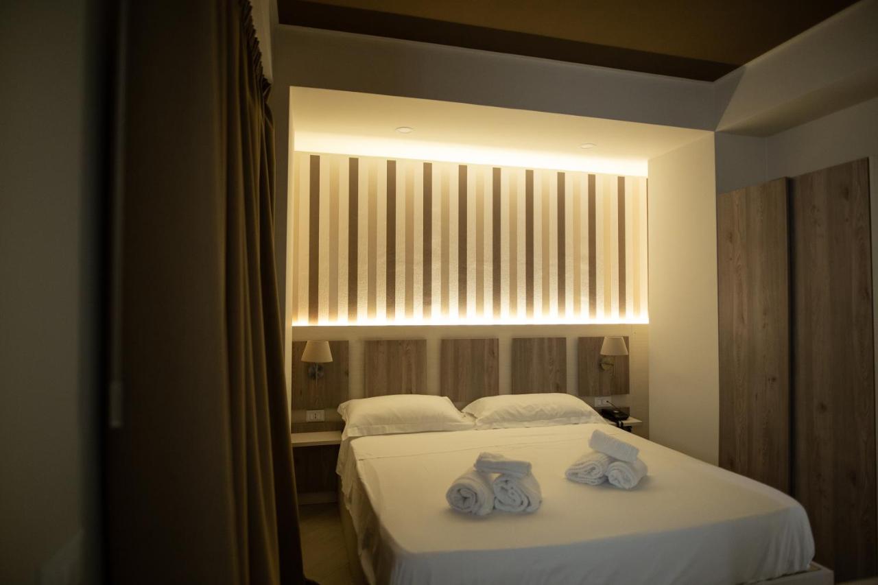 Hotel Cliche San Lucido Kültér fotó