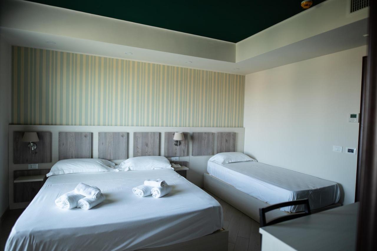 Hotel Cliche San Lucido Kültér fotó